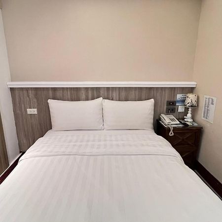 Migo Hotel Taichung Eksteriør billede
