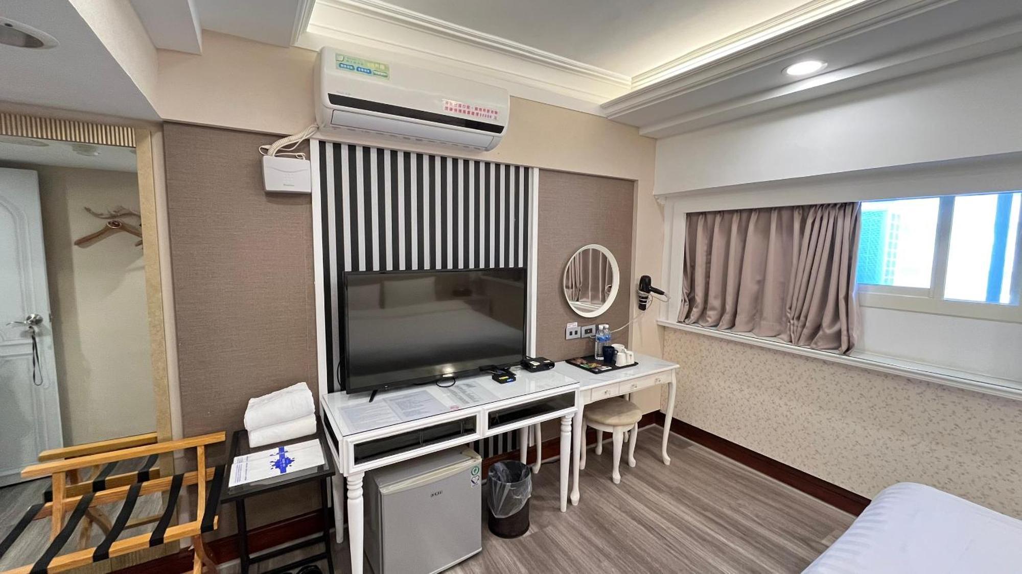 Migo Hotel Taichung Eksteriør billede