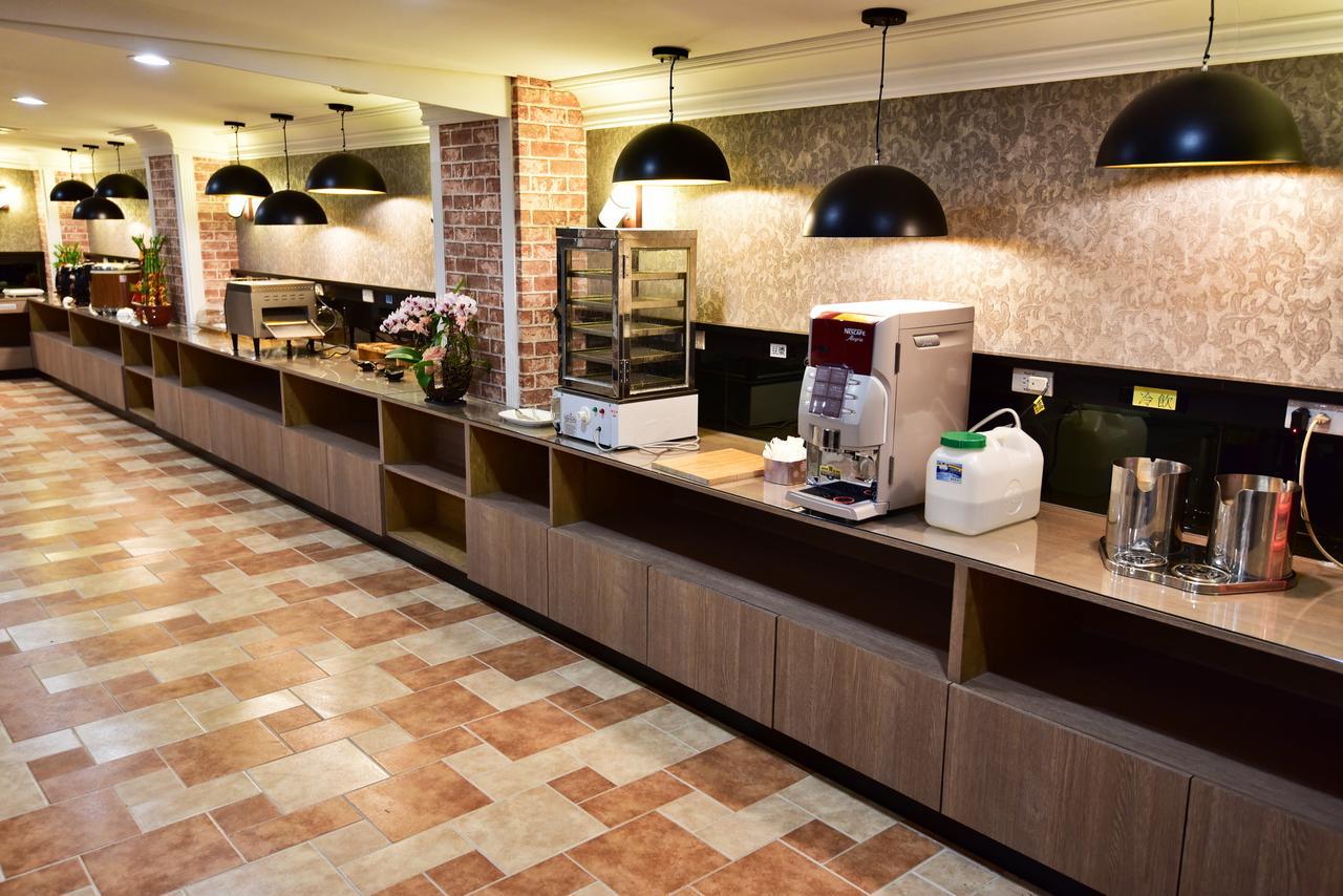 Migo Hotel Taichung Eksteriør billede